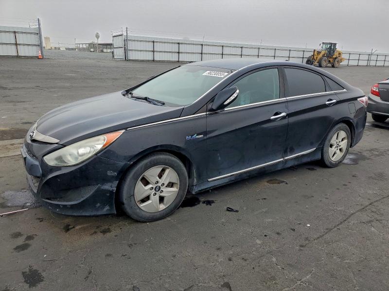 HYUNDAI SONATA HYB 2011 with VIN KMHEC4A49BA006491 - Photo from auction