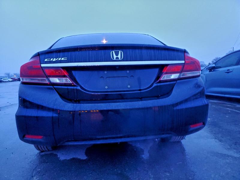 Foto 6 de la subasta – 2015 HONDA CIVIC SE con VIN 19XFB2F75FE118629