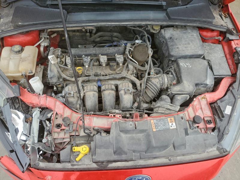 Photo 11 from auction – 2016 FORD FOCUS SE with VIN 1FADP3K22GL239402