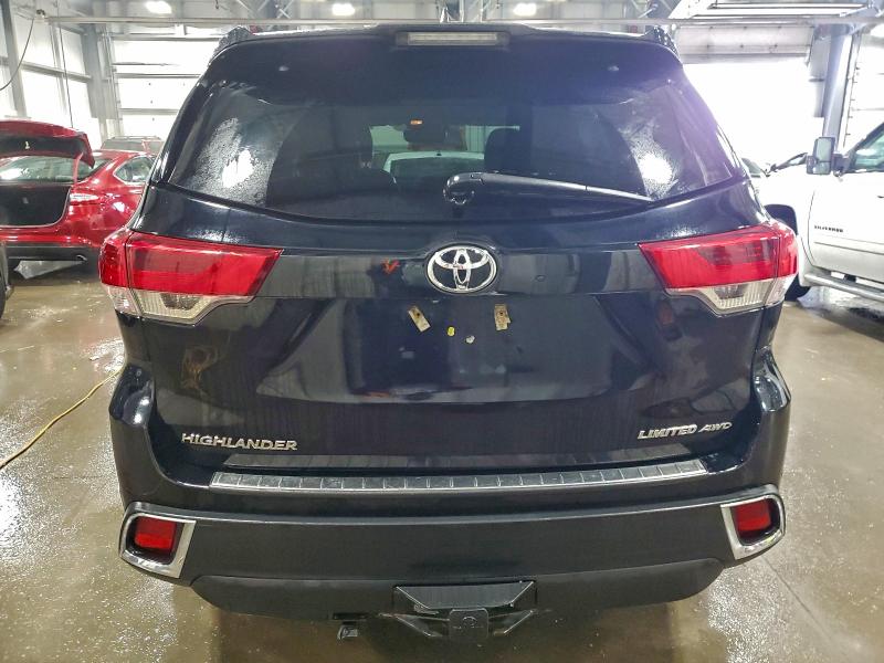Photo 6 from auction – 2019 TOYOTA HIGHLANDER with VIN 5TDDZRFH3KS993194