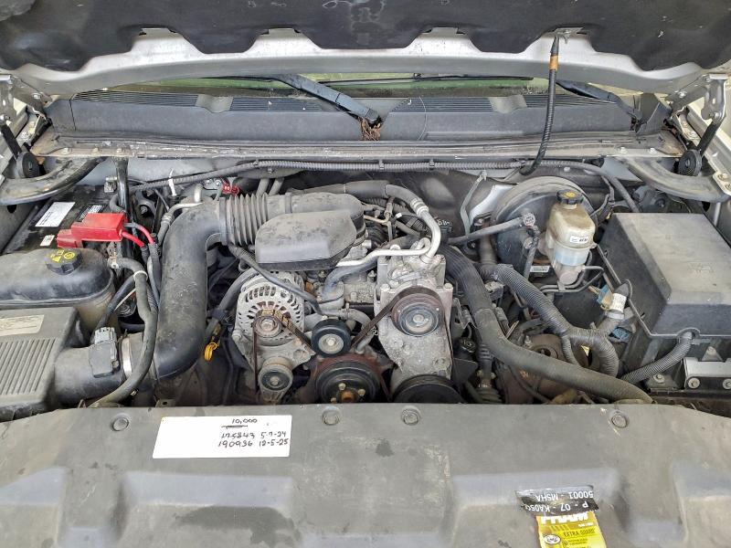 Photo 11 from auction – 2011 CHEVROLET SILVERADO with VIN 1GCRCPEX1BZ131787