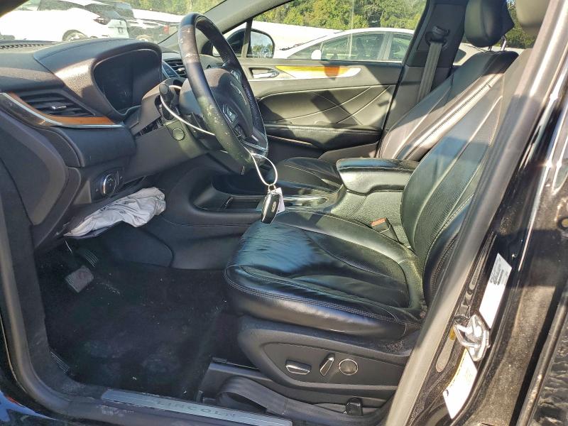 Photo 7 from auction – 2017 LINCOLN MKC with VIN 5LMCJ2C98HUL45581