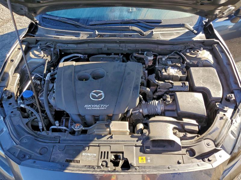 Photo 11 from auction – 2018 MAZDA 3 TOURING with VIN 3MZBN1V3XJM256774