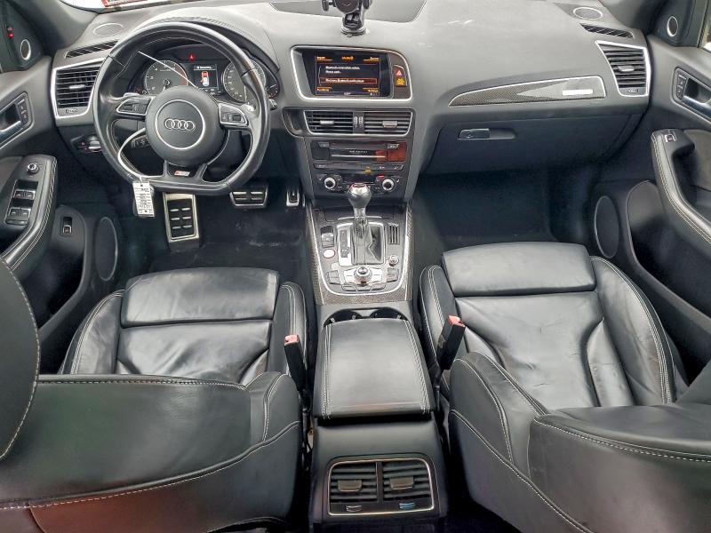 Photo 8 from auction – 2017 AUDI SQ5 PREMIU with VIN WA1CCAFP3HA045979