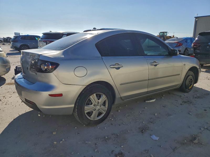Photo 3 from auction – 2009 MAZDA 3 I with VIN JM1BK32F091215763
