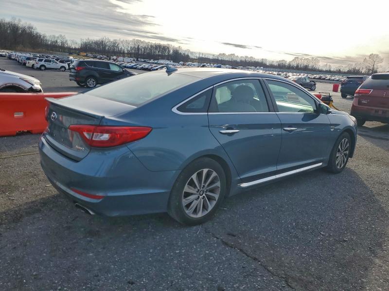 Photo 3 from auction – 2015 HYUNDAI SONATA with VIN 5NPE34AF4FH068160