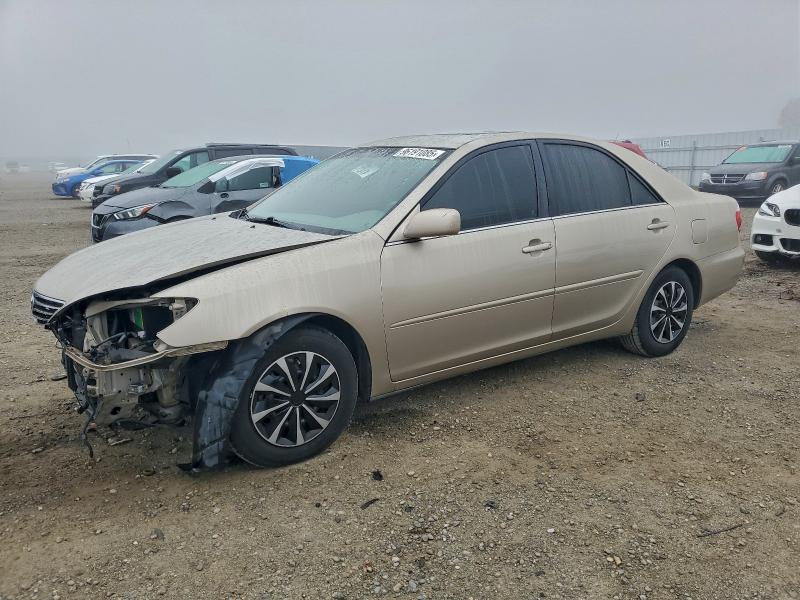 TOYOTA CAMRY LE 2006 with VIN 4T1BE32K46U138728 - Photo from auction