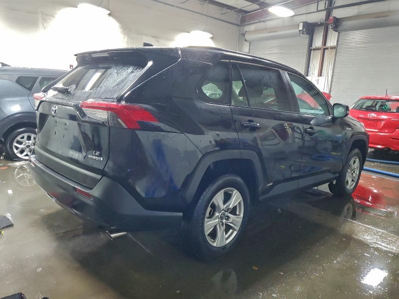 Photo 3 from auction – 2019 TOYOTA RAV4 LE with VIN 2T3MWRFV7KW007243