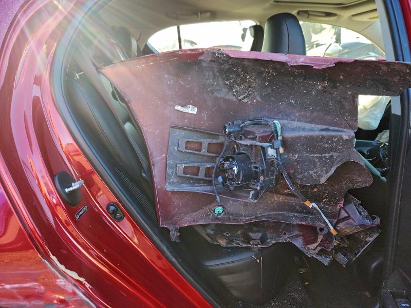 Photo 10 from auction – 2012 LEXUS CT 200 with VIN JTHKD5BH3C2068099
