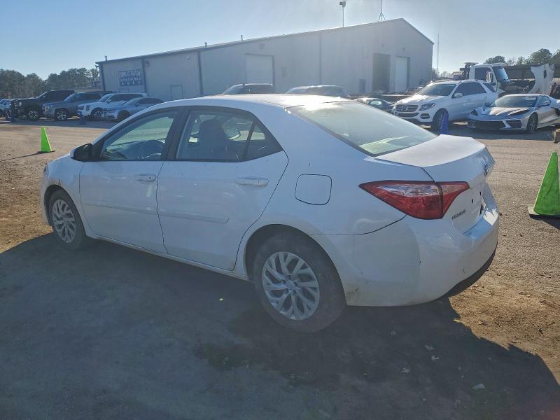 Photo 2 from auction – 2017 TOYOTA COROLLA L with VIN 5YFBURHE2HP635367