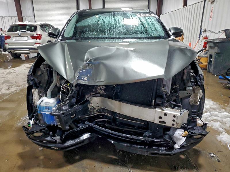Фото 5 с аукциона – 2015 TOYOTA HIGHLANDER с VIN 5TDBKRFH0FS172460
