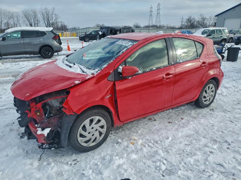 Photo 1 from auction – 2015 TOYOTA PRIUS C with VIN JTDKDTB32F1102019