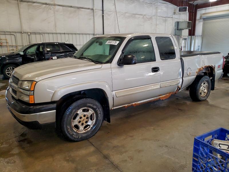 CHEVROLET SILVERADO 2004 with VIN 2GCEK19T441318474 - Photo from auction