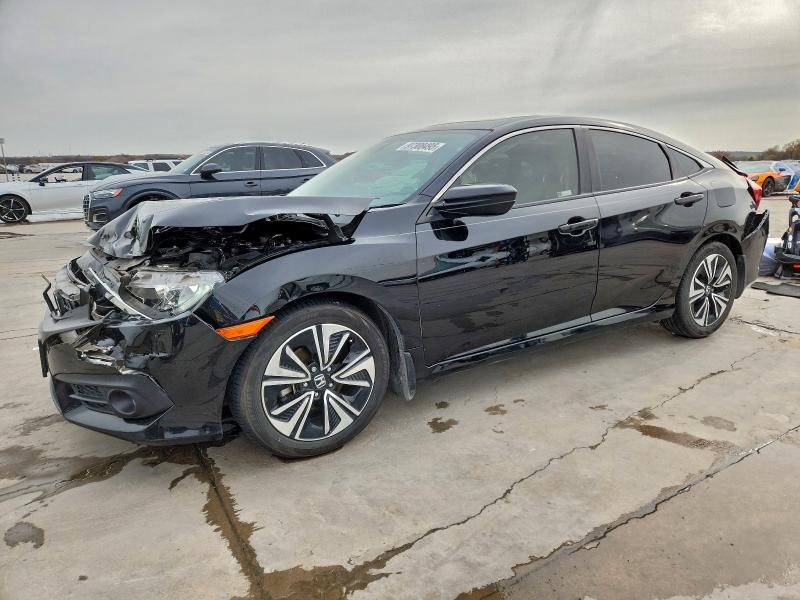 HONDA CIVIC EXL 2018 with VIN JHMFC1F78JX037106 - Photo from auction