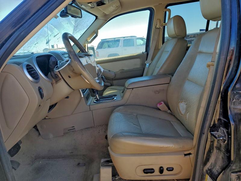 Photo 7 from auction – 2007 MERCURY MOUNTAINEE with VIN 4M2EU38E97UJ13955