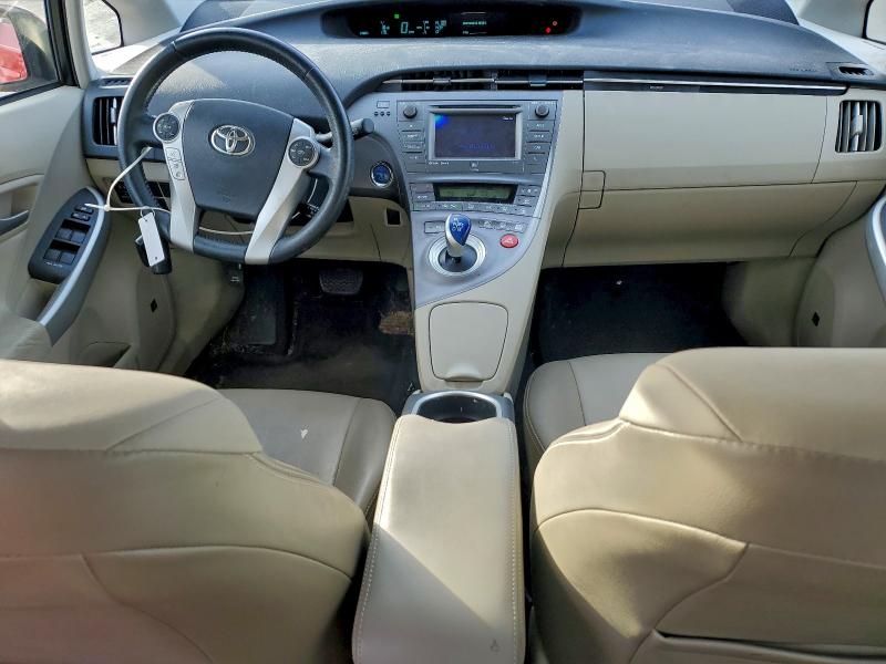 Photo 8 from auction – 2015 TOYOTA PRIUS with VIN JTDKN3DU4F0463096