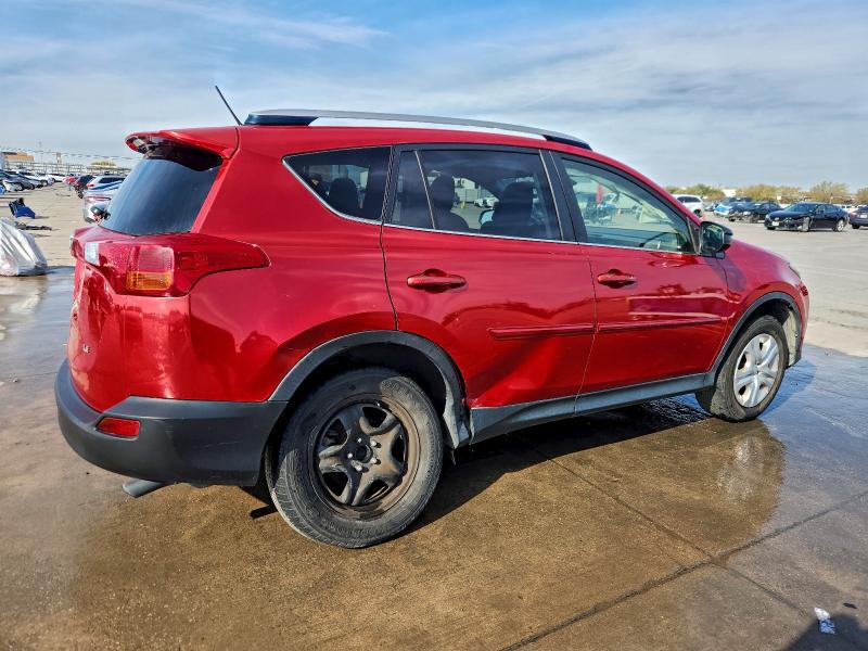 Photo 3 from auction – 2015 TOYOTA RAV4 LE with VIN JTMZFREV5FD046424