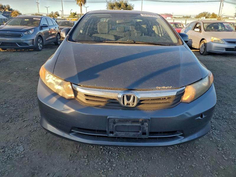 Photo 5 from auction – 2012 HONDA CIVIC LX with VIN 19XFB2F57CE373082