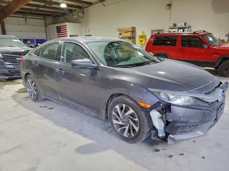 Photo 4 from auction – 2017 HONDA CIVIC EX with VIN 19XFC2F77HE231305