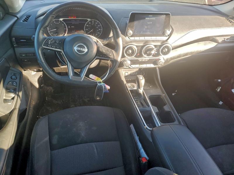 Photo 8 from auction – 2024 NISSAN SENTRA with VIN 3N1AB8CV7RY372140
