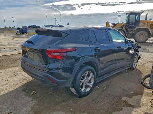 Photo 3 from auction – 2024 CHEVROLET TRAX LS with VIN KL77LFE27RC231795