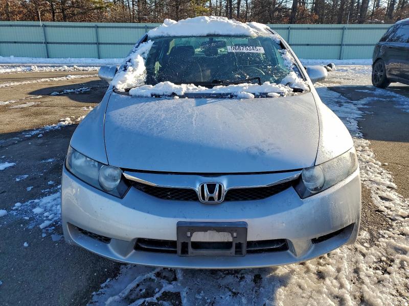 Photo 5 from auction – 2010 HONDA CIVIC LX-S with VIN 19XFA1F65AE083393