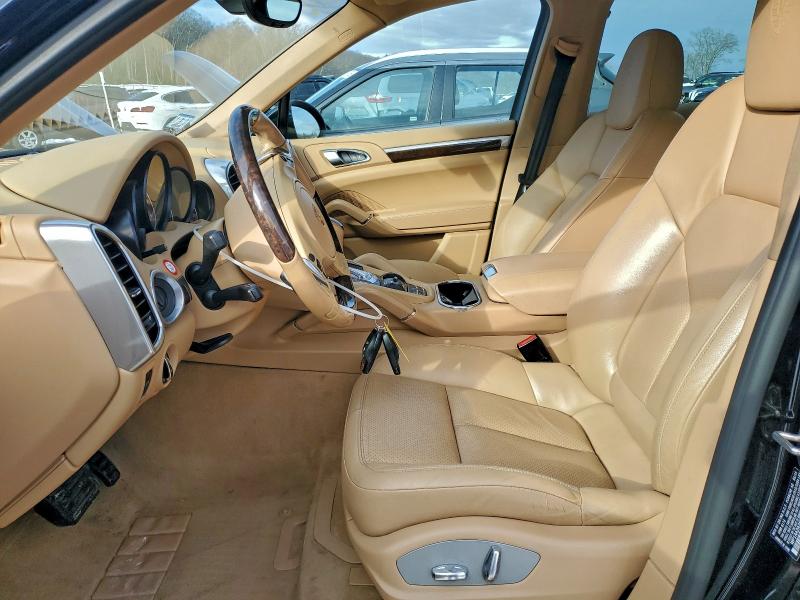 Photo 7 from auction – 2014 PORSCHE CAYENNE with VIN WP1AA2A25ELA93972