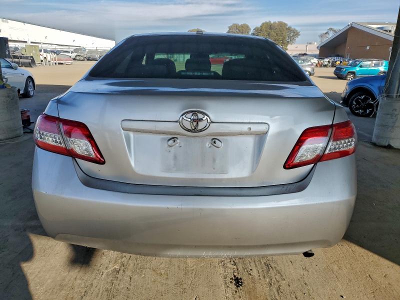 Photo 6 from auction – 2011 TOYOTA CAMRY BASE with VIN 4T1BF3EK1BU165520