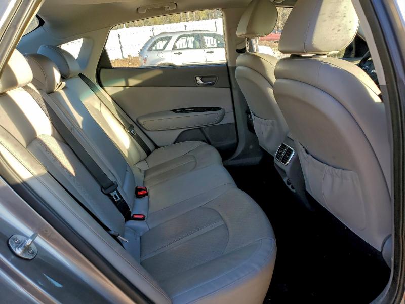 Photo 10 from auction – 2016 KIA OPTIMA EX with VIN 5XXGU4L31GG070535