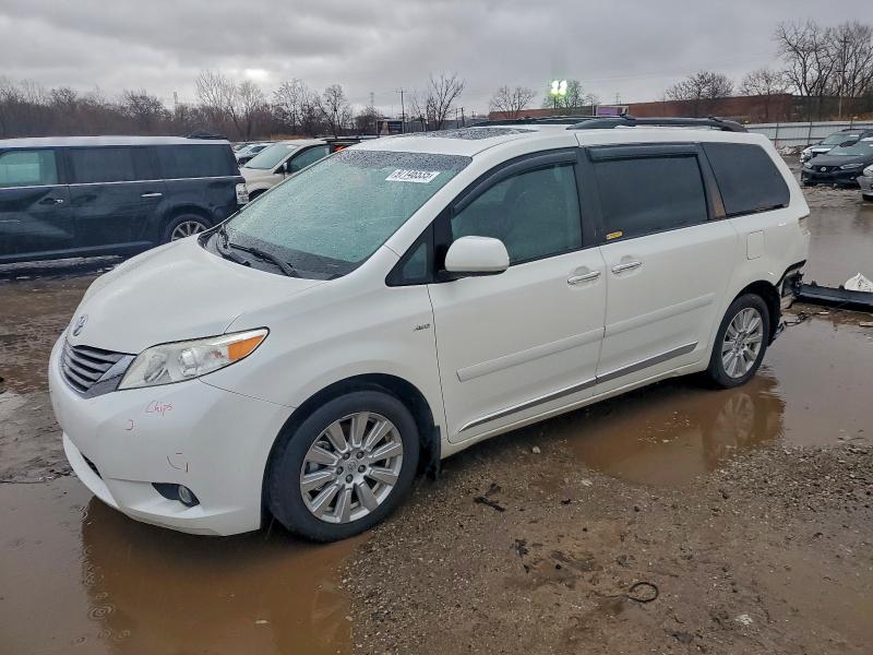 TOYOTA SIENNA XLE 2017 with VIN 5TDDZ3DC3HS166213 - Photo from auction
