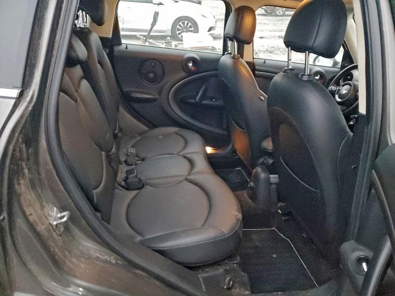 Photo 10 from auction – 2012 MINI COOPER S C with VIN WMWZC5C51CWL60654