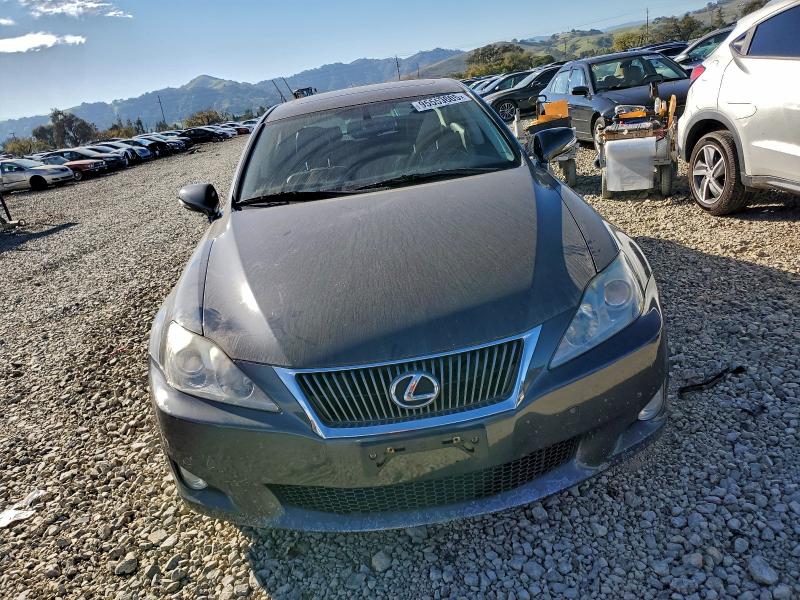 Photo 5 from auction – 2010 LEXUS IS 250 with VIN JTHBF5C20A5121695
