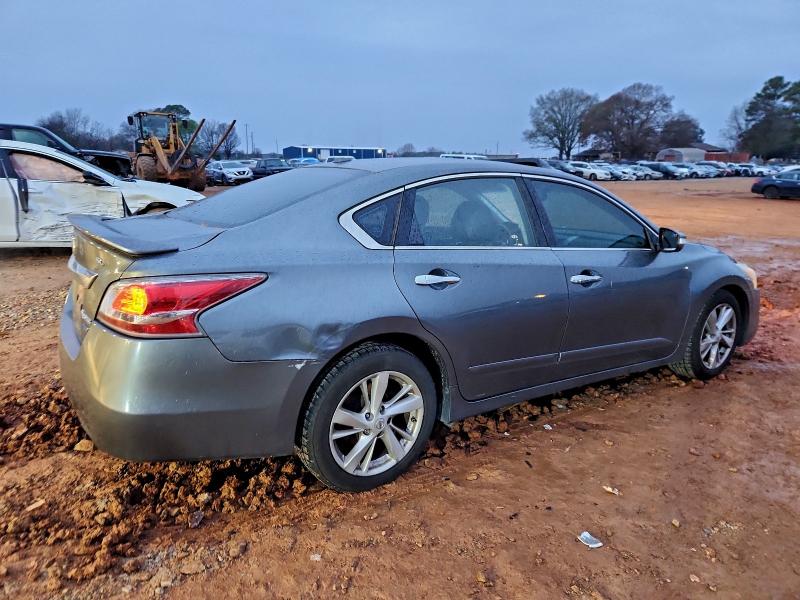 Photo 3 from auction – 2014 NISSAN ALTIMA 2.5 with VIN 1N4AL3AP7EN252711