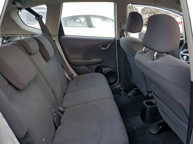 Photo 10 from auction – 2013 HONDA FIT with VIN JHMGE8H35DC073753