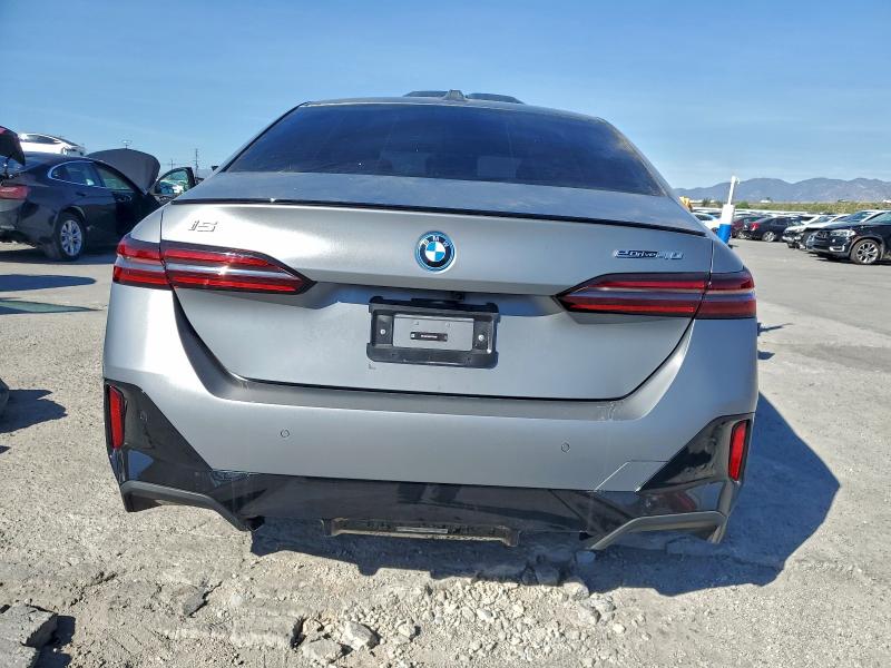 صورة رقم 6 من المزاد - 2025 BMW I5 EDRIVE 40 مع VIN WBY33FK00SCT52029