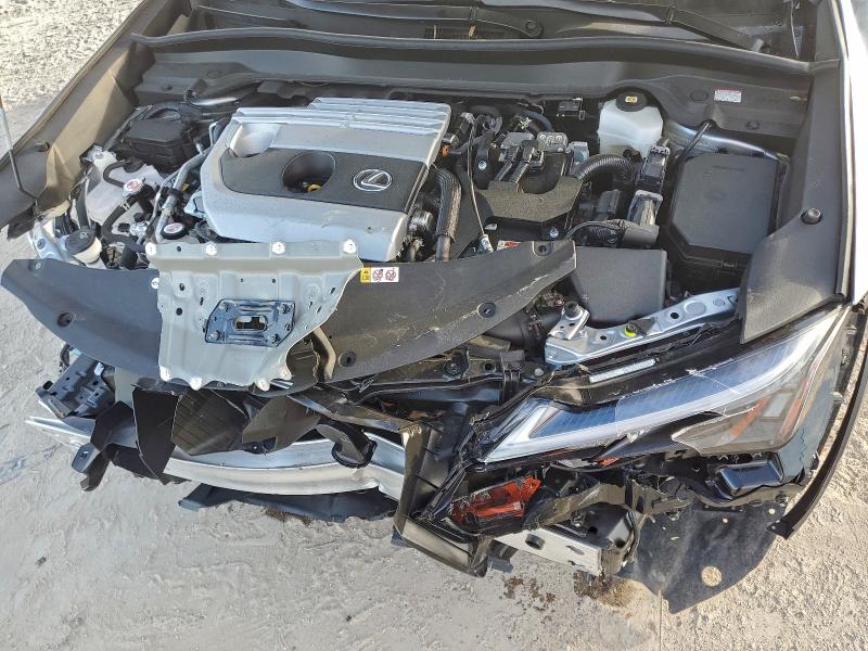 Photo 12 from auction – 2024 LEXUS UX with VIN JTHX6JBH2R2189837