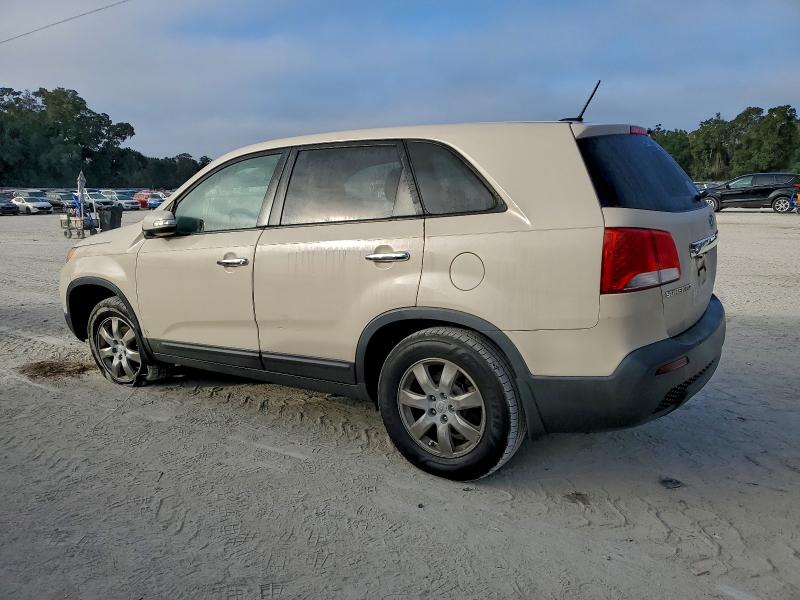 Photo 2 from auction – 2011 KIA SORENTO BA with VIN 5XYKT3A19BG071557