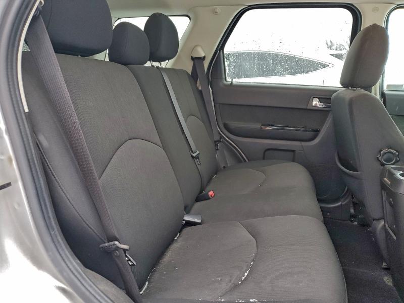 Photo 10 from auction – 2010 MAZDA TRIBUTE I with VIN 4F2CY9C78AKM04592