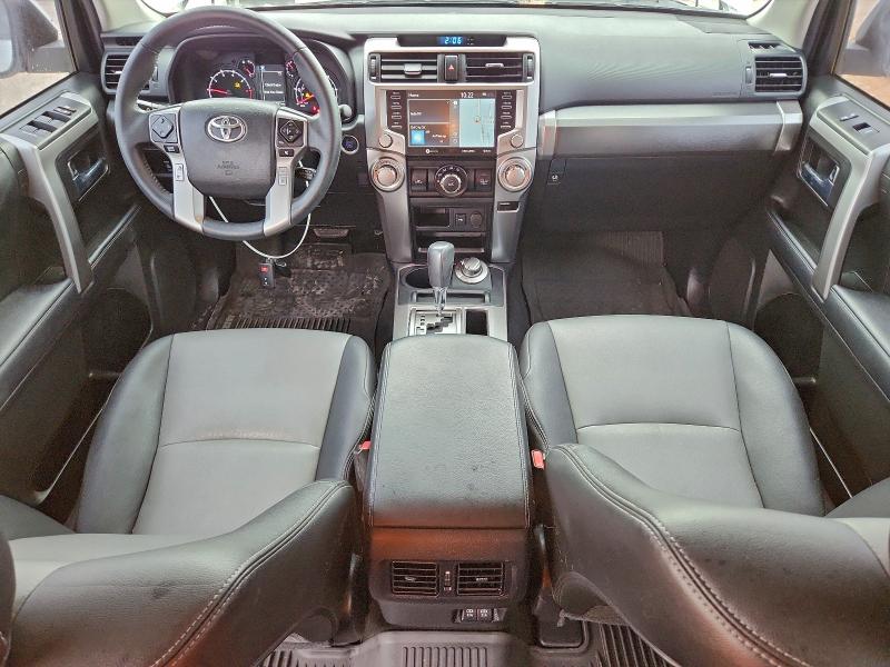 Photo 8 from auction – 2020 TOYOTA 4RUNNER SR with VIN JTEBU5JR4L5775055