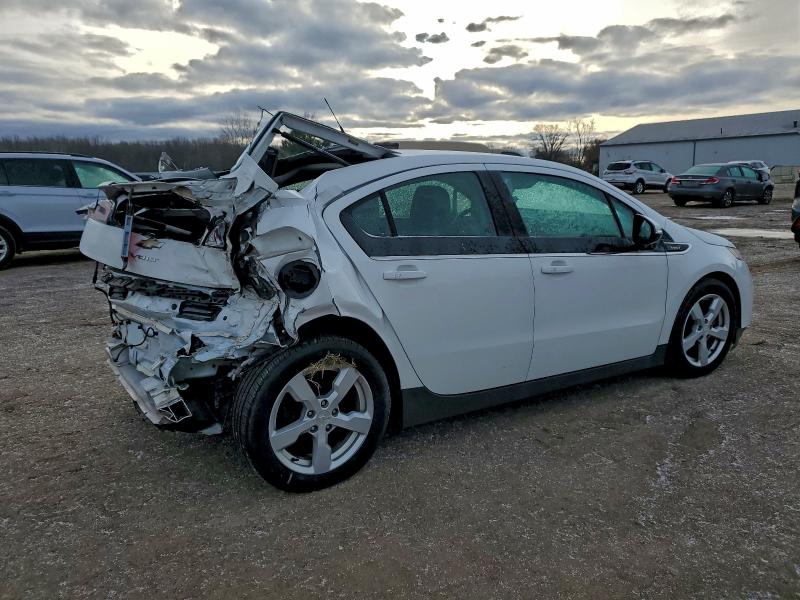 Photo 3 from auction – 2014 CHEVROLET VOLT with VIN 1G1RE6E42EU174541