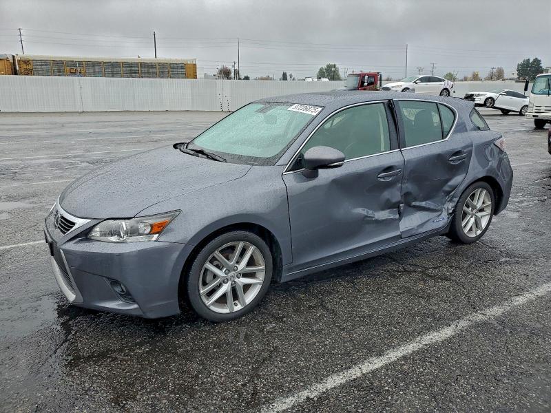 LEXUS CT 200 2015 with VIN JTHKD5BH7F2227713 - Photo from auction