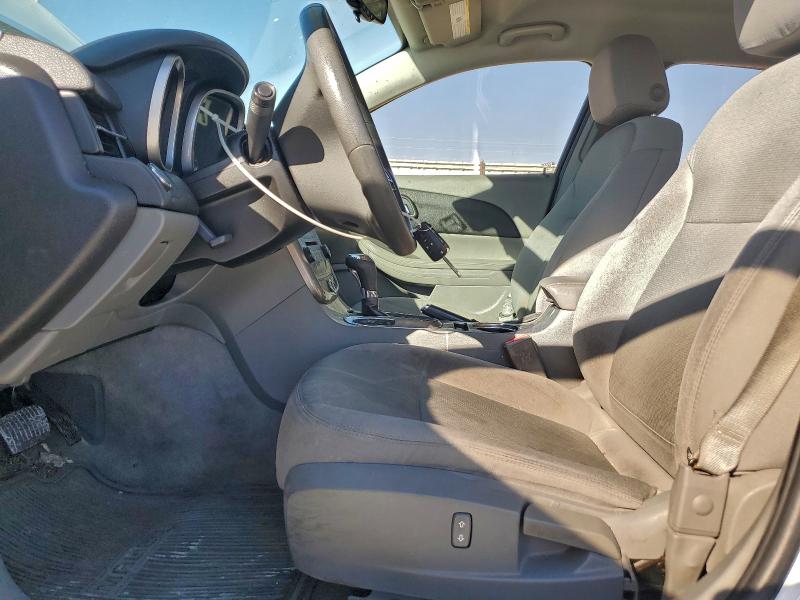 Photo 7 from auction – 2015 CHEVROLET MALIBU LS with VIN 1G11B5SL0FF353517
