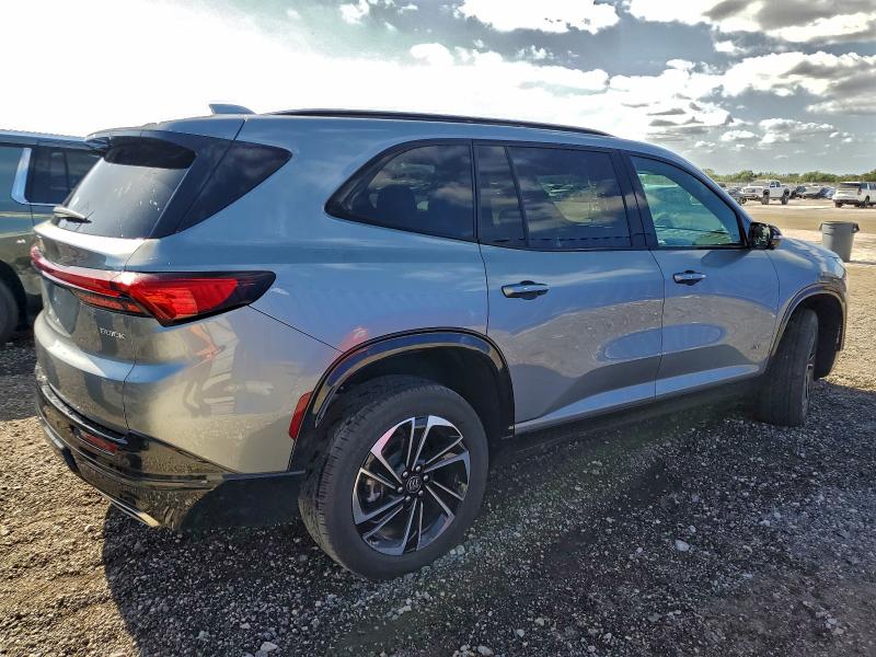 Photo 3 from auction – 2025 BUICK ENCLAVE SP with VIN 5GAEVBRS1SJ241426