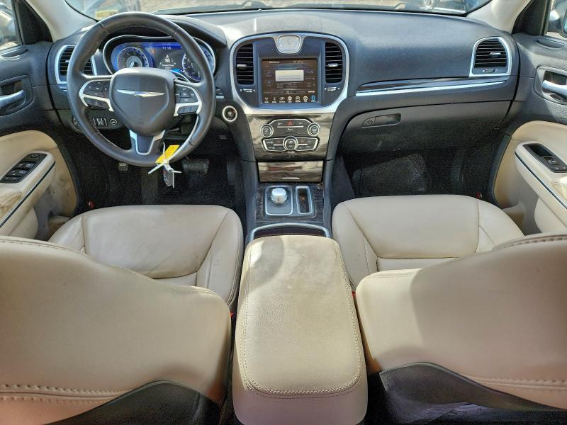 Photo 8 from auction – 2015 CHRYSLER 300 LIMITE with VIN 2C3CCARG6FH884528
