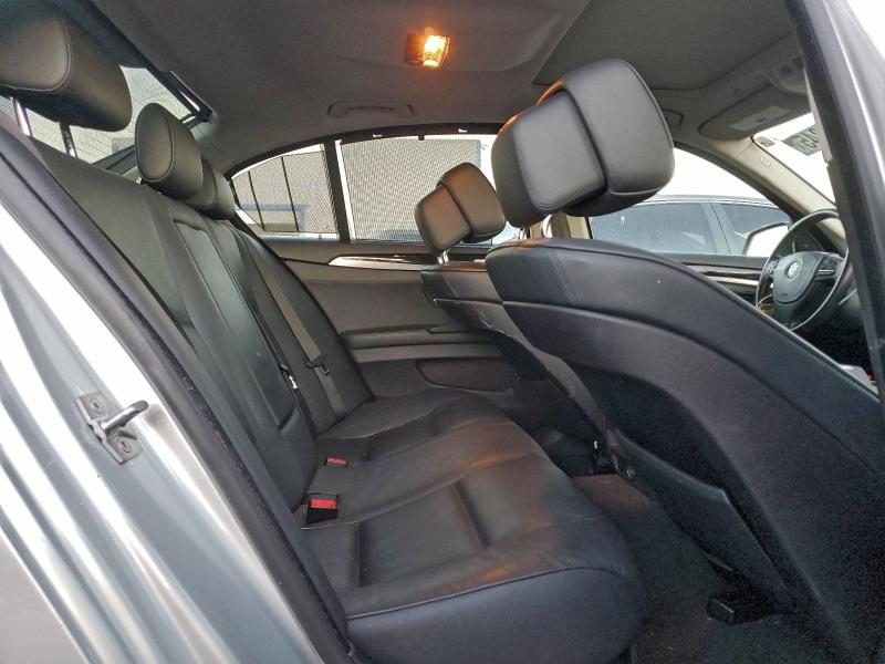 Photo 10 from auction – 2011 BMW 528 I with VIN WBAFR1C59BC745843