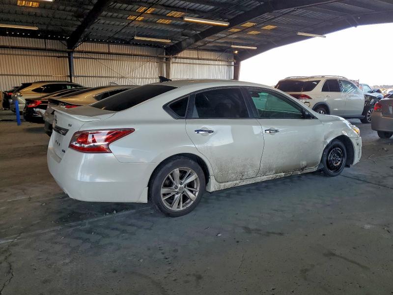 Photo 3 from auction – 2013 NISSAN ALTIMA 2.5 with VIN 1N4AL3AP4DN483354
