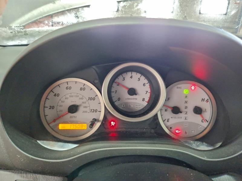 Photo 9 from auction – 2004 TOYOTA RAV4 with VIN JTEHD20V346006596