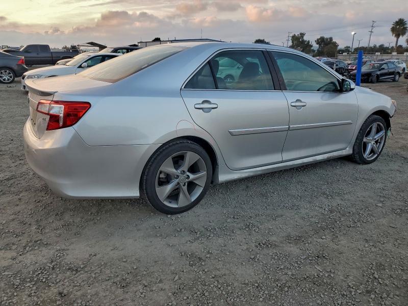 صورة رقم 3 من المزاد - 2014 TOYOTA CAMRY L مع VIN 4T1BF1FKXEU759062