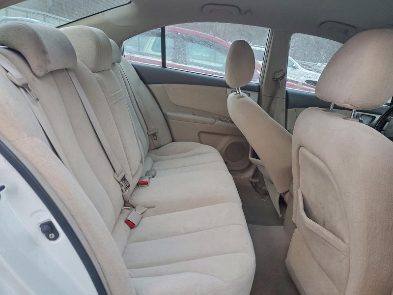 Photo 10 from auction – 2007 KIA OPTIMA LX with VIN KNAGE123475082290