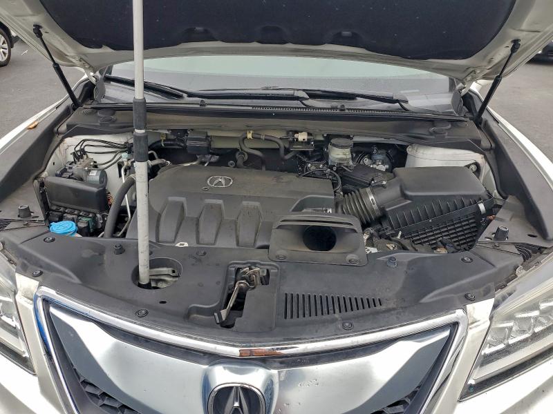 Photo 12 from auction – 2016 ACURA RDX with VIN 5J8TB3H38GL002547